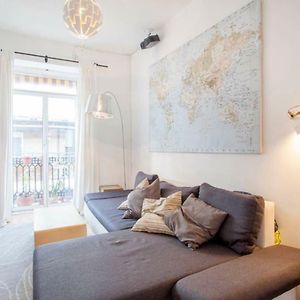Luminous & Cosy Down Town Apartment